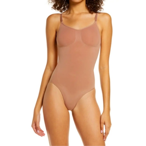 SKIMS Seamless Sculpt Brief Style Bodysuit Size 2X 3X Women’s Scoop Back - Picture 1 of 6